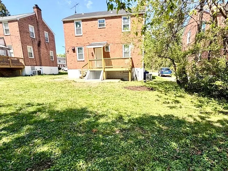 3903 Oakford Ave — Photo 12