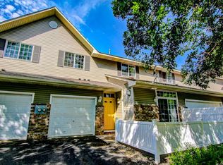 6390 Tahoe Rd, Woodbury, MN 55125