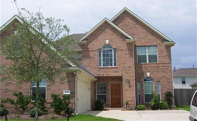 1st image of 2518 Brittany Lakes Dr