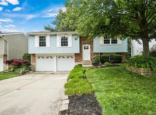 865 Beechmeadow Ln, Cincinnati, OH 45238