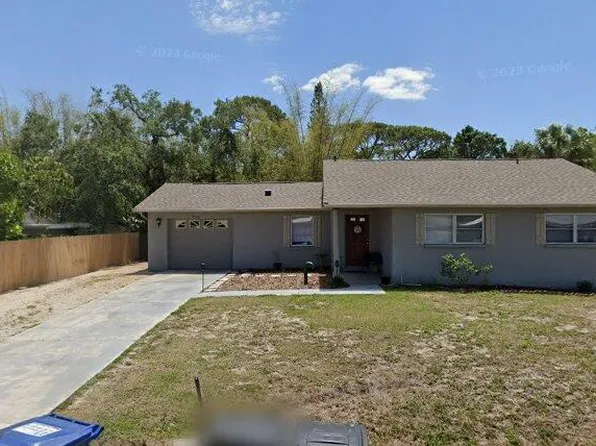 2120 Outer Dr, Sarasota, FL 34231