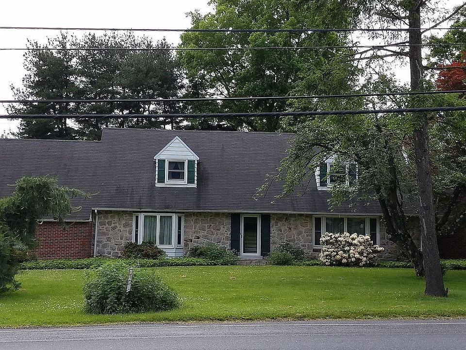 Front of house 1