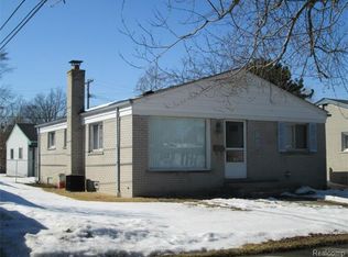 7636 Trafalgar St, Taylor, MI 48180