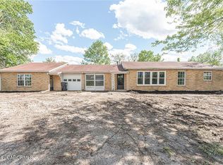 2712 Mexico Gravel Rd, Columbia, MO 65202