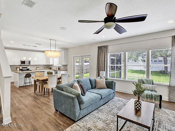 4th image of 2668 ST JOHNS Boulevard