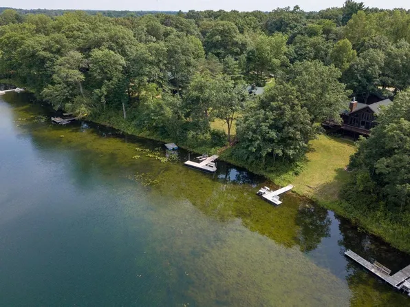 214 Fern Lane, Oxford, WI 53952