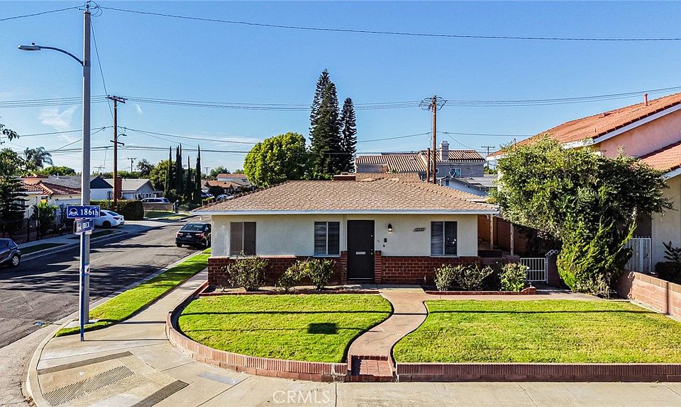 1st image of 12135 186th St