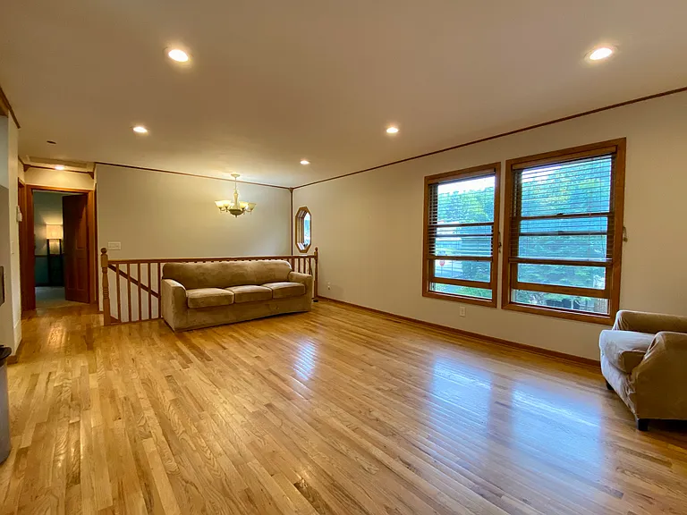 4786 Carrick Rd — Photo 5