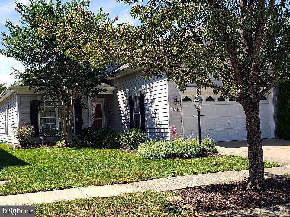 1st image of 819 Harmony Way