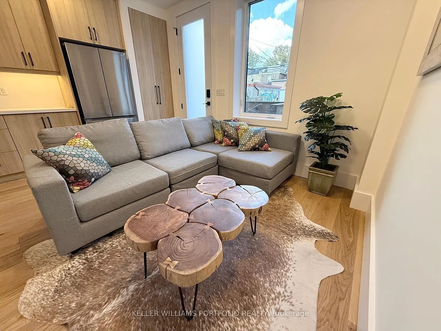 1 bed, $2,790 — Photo 4