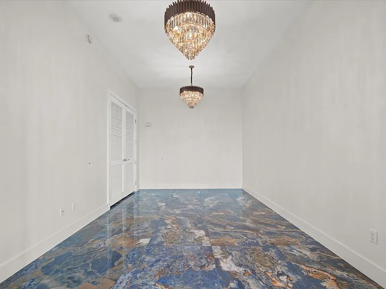 360 E Desert Inn Rd #407 — Photo 13