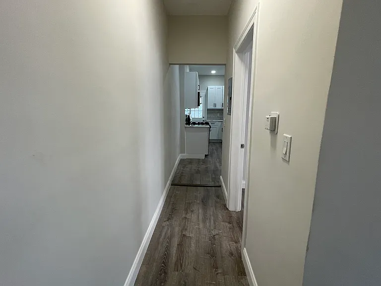 17 Conover Ave #2R — Photo 7
