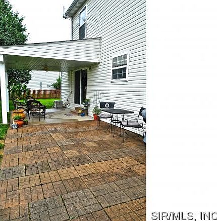 2nd image of 375 Macon Ct