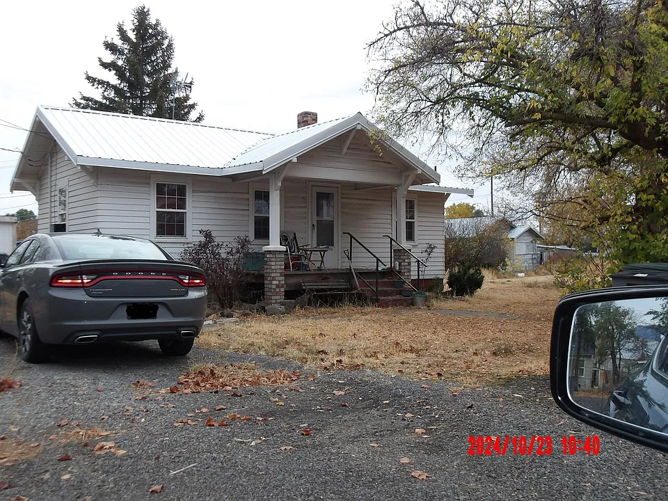 1305 N Pratt St