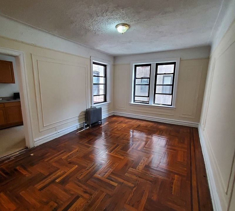 1st image of 19 E 18th St #2B