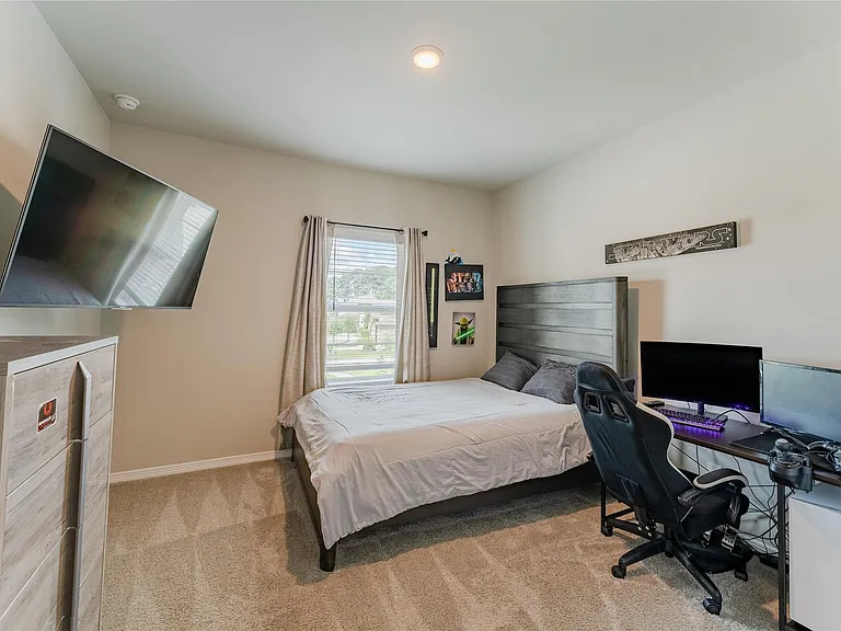 13806 Llano Basin Ct — Photo 33