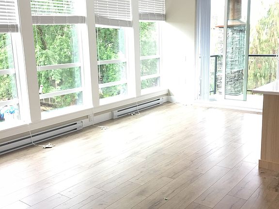 3rd image of 12460 191st St