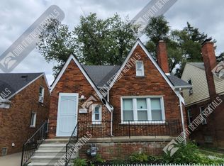 9200 Appoline St, Detroit, MI 48228