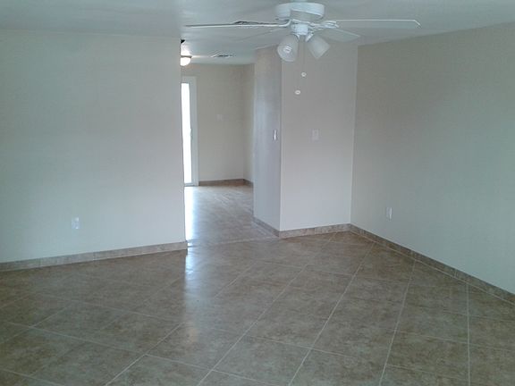 5th image of 3450 E Sharon Dr