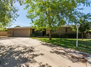 11 Spur Cir, Scottsdale, AZ 85251