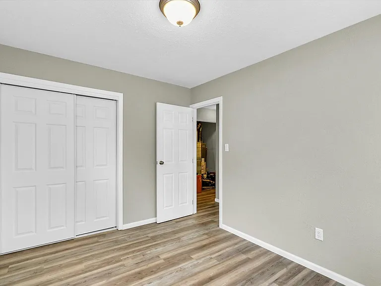 1306 Ellis Dr — Photo 15