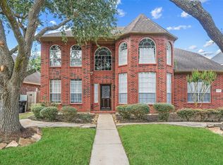 12018 McKinney Falls Ln, Sugar Land, TX 77498