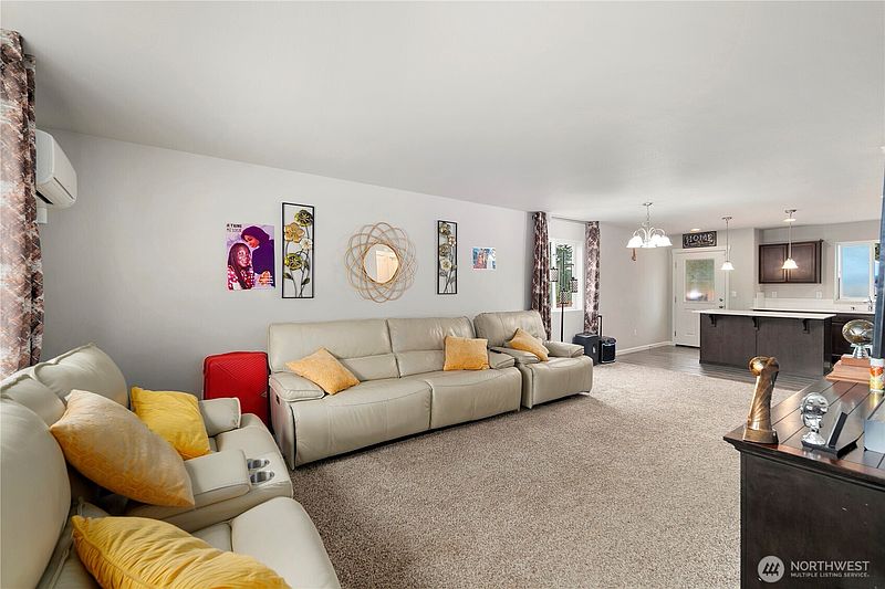 5th image of 1202 E 58th Street