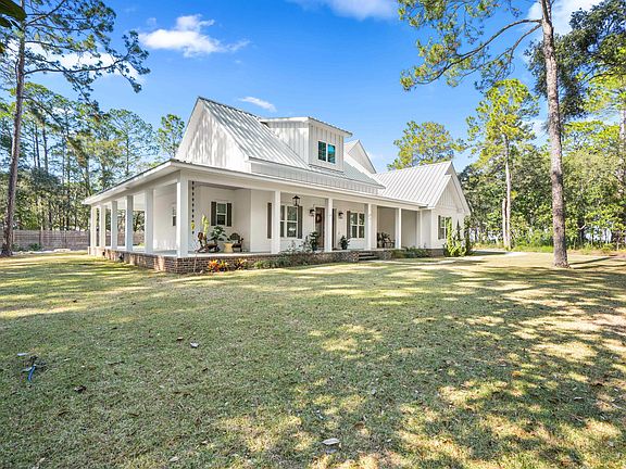 2nd image of 279 Smith Dr