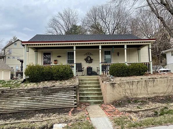 615 Rock St