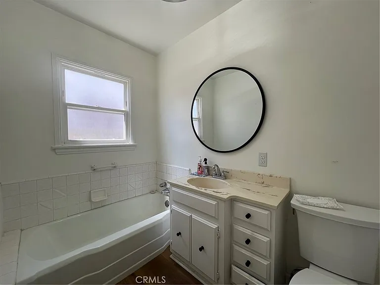 470 Walnut Ave — Photo 5