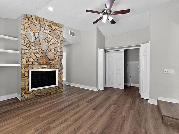 3rd image of 1150 52ND STREET