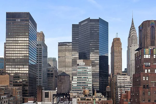 Sold by Keller Williams NYC | media 23