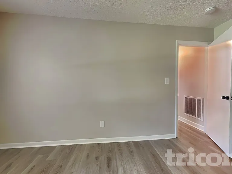 5820 Leatherwood Ln — Photo 5