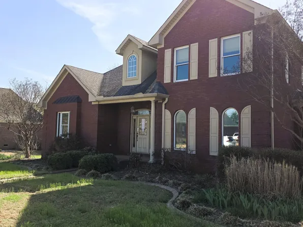 172 Wyndhurst Dr, Jackson, TN 38305