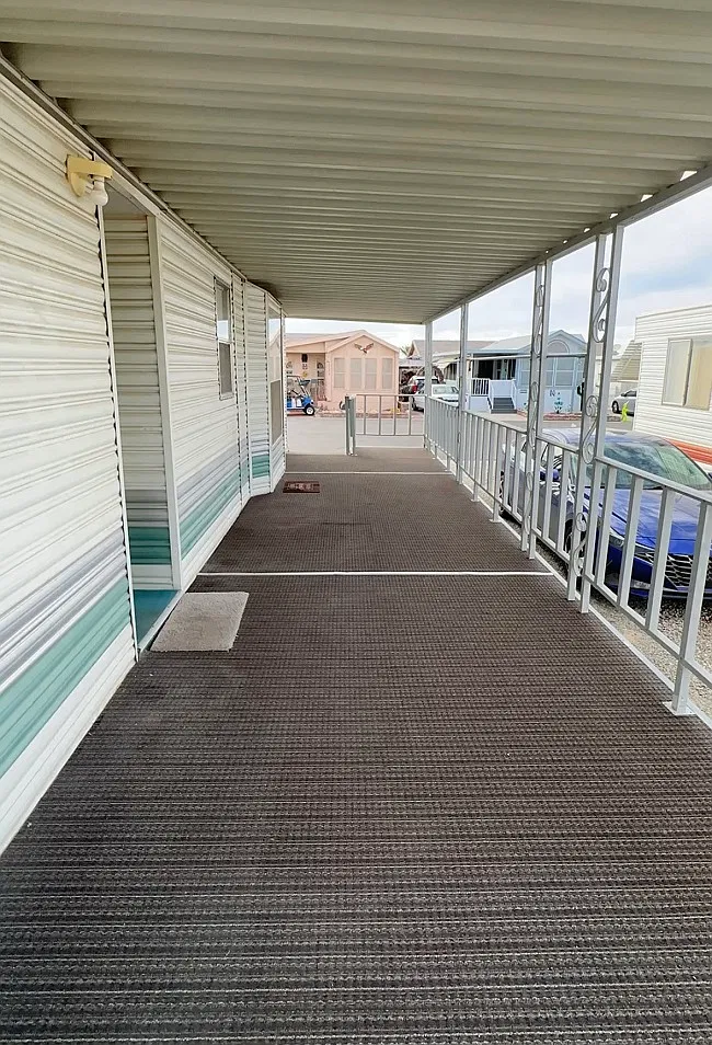 1 bed, $895 — Photo 3