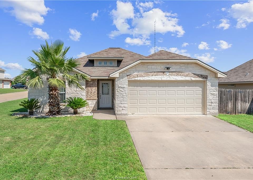1st image of 2811 Horseback Dr