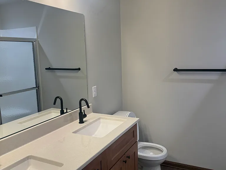 204 W Ida — Photo 10