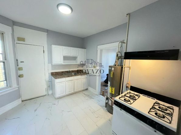 21 Vail St #3A
