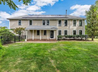 59 Nye Rd, Falmouth, MA 02540