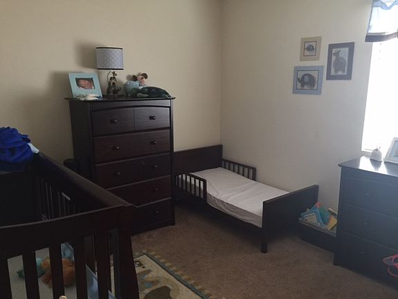 2nd bedroom_01222015