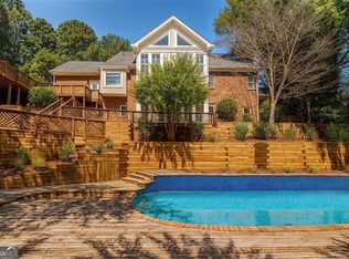 4070 Runnymede Dr, Lilburn, GA 30047