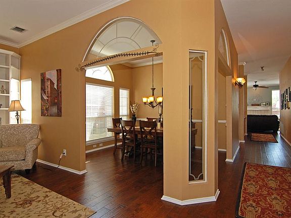 4th image of 1439 Rogers Ct