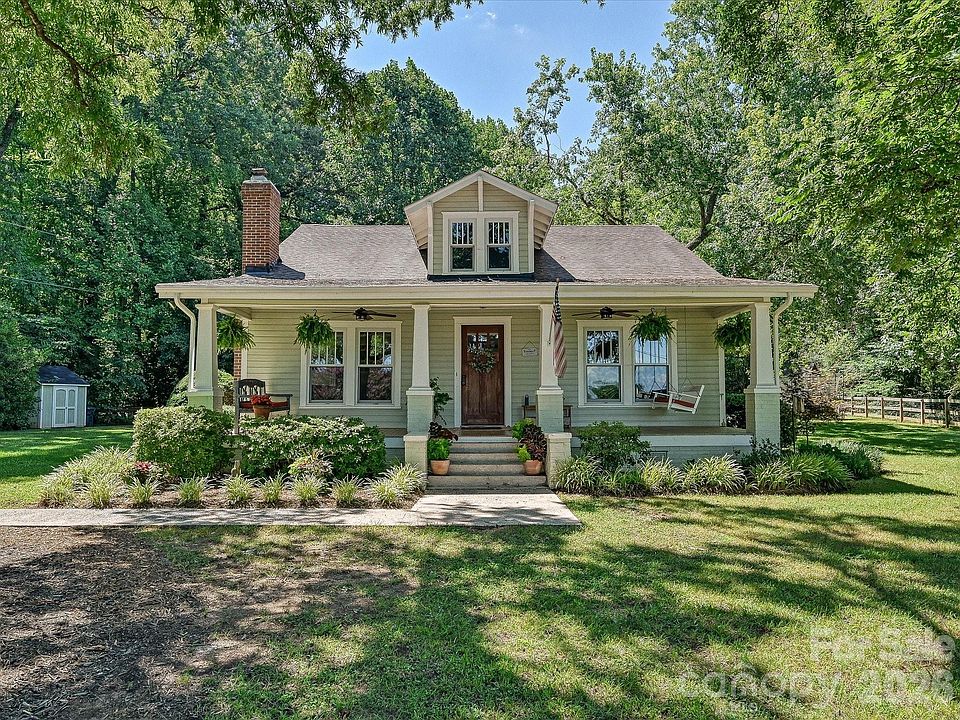 1st image of 3514 Kelly Rd