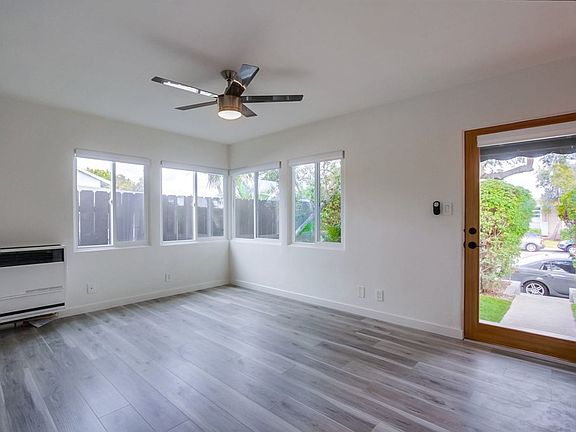 4th image of 4014 Ingraham St #4014