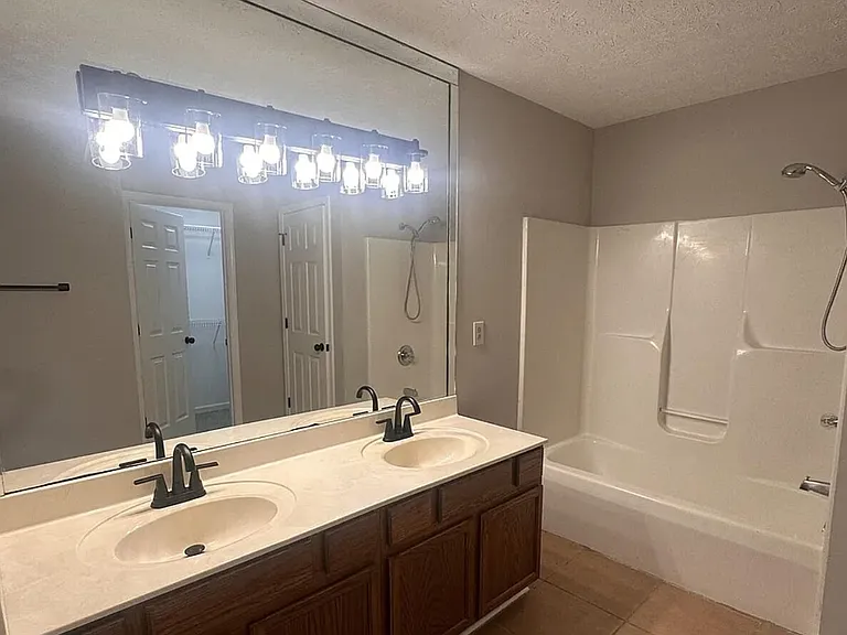 672 Millpond Rd — Photo 20