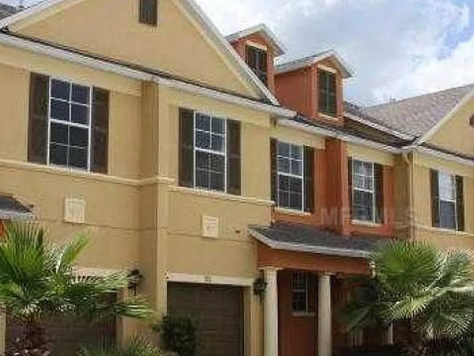 888 Assembly Ct