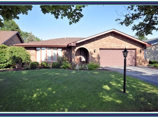 18407 Clyde Ave, Lansing, IL 60438