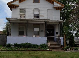 408 E Church St, Champaign, IL