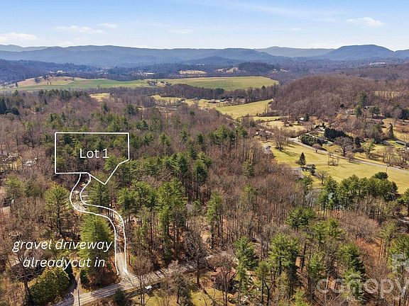 3rd image of 1 Ray Hill Rd #1