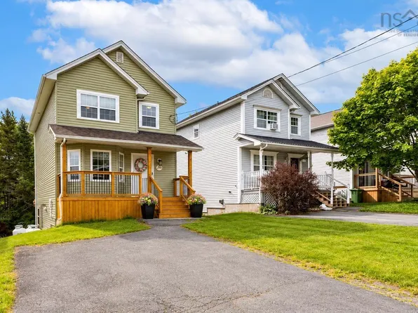 240 James St, Timberlea, NS B3T 2C7